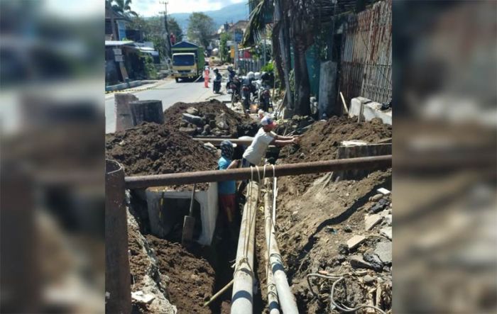 Distribusi Air di Pendem Tak Maksimal, Perumdam Among Tirto Siap Bangun Jembatan Sling Distribusi Air di Pendem Tak Maksimal, Perumdam Among Tirto Siap Bangun Jembatan Sling