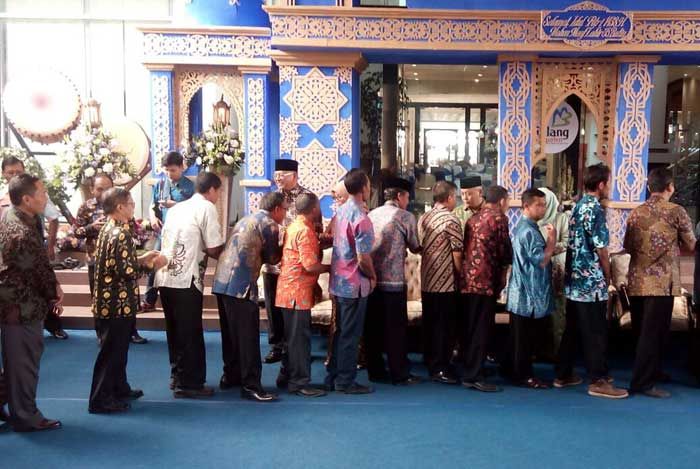 Usai Halal Bihalal, Bupati Malang Tegaskan Bahwa Pelayanan Masyarakat Harus Jalan Lagi Usai Halal Bihalal, Bupati Malang Tegaskan Bahwa Pelayanan Masyarakat Harus Jalan Lagi