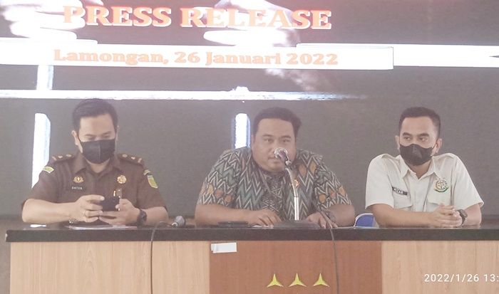 Kontraktor Rekanan Ditahan, Menyusul Mantan Kepala DTPHP Lamongan yang Dijebloskan ke Lapas Duluan Kontraktor Rekanan Ditahan, Menyusul Mantan Kepala DTPHP Lamongan yang Dijebloskan ke Lapas Duluan