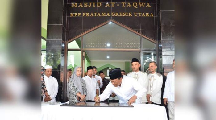 Bupati Sambari Resmikan Masjid at Taqwa KPP Pratama Bupati Sambari Resmikan Masjid at Taqwa KPP Pratama