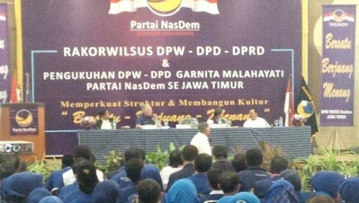 Tak Hadiri Rakorwilsus, Gus Choi Pastikan Copot Awey dari Sekretaris NasDem Surabaya Tak Hadiri Rakorwilsus, Gus Choi Pastikan Copot Awey dari Sekretaris NasDem Surabaya