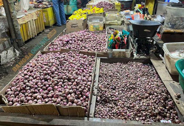 Harga Sembako Jatim 2 Maret 2026: Bawang Merah Rp36.939/kg, Cabai Keriting Rp31.053/kg