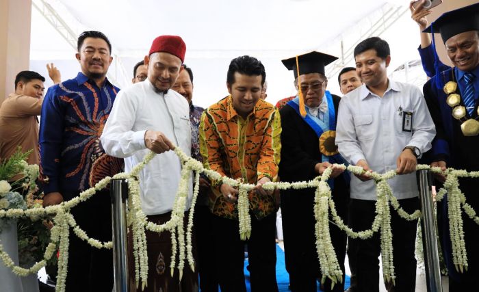 Wagub Jatim Resmikan Gedung Rusun UNP Kediri Hibah Kementerian PUPR Wagub Jatim Resmikan Gedung Rusun UNP Kediri Hibah Kementerian PUPR