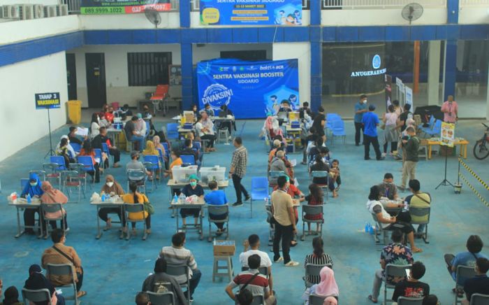 Anugerah School Jadi Sentral Vaksinasi Booster 2.000 Dosis Anugerah School Jadi Sentral Vaksinasi Booster 2.000 Dosis