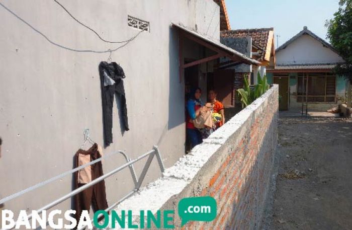 Cekcok, Warga di Jombang Tutup Rumah Tetangganya dengan Tembok