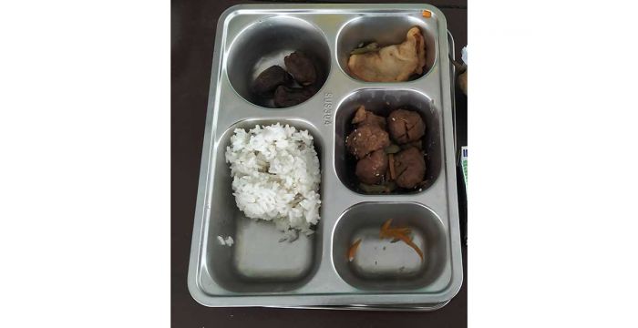 Ada Ulat dalam Menu MBG untuk Ibu Hamil dan Balita di Probolinggo