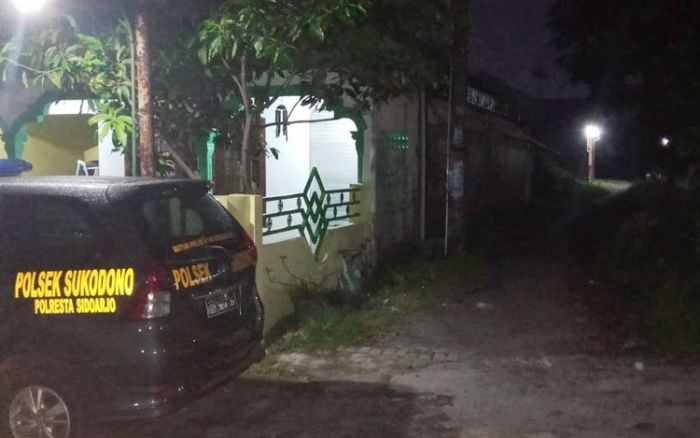 Ratusan Butir Peluru dan Senjata Rakitan Diamankan dari Rumah Terduga Teroris di Sidoarjo Ratusan Butir Peluru dan Senjata Rakitan Diamankan dari Rumah Terduga Teroris di Sidoarjo