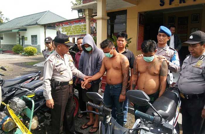 Jual Barang Curian di Medsos, Tiga Pelaku Berhasil Ditangkap Jual Barang Curian di Medsos, Tiga Pelaku Berhasil Ditangkap