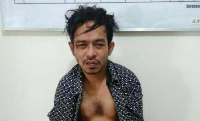 Maling Handphone di ITS Surabaya Ditangkap Maling Handphone di ITS Surabaya Ditangkap