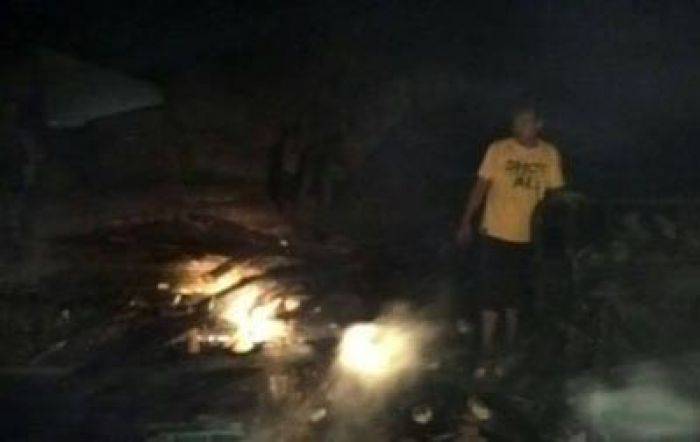 Gudang Penyimpanan Motor di Sumenep Ludes Terbakar, Pemilik Minta Penyebabnya Diselidiki Gudang Penyimpanan Motor di Sumenep Ludes Terbakar, Pemilik Minta Penyebabnya Diselidiki
