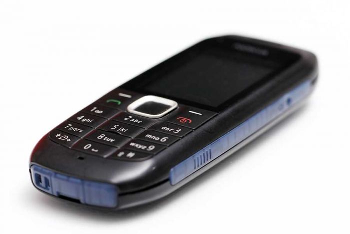 Ternyata Tidak Sama! Berikut Perbedaan Smartphone dengan Ponsel yang Harus Kamu Tahu Ternyata Tidak Sama! Berikut Perbedaan Smartphone dengan Ponsel yang Harus Kamu Tahu