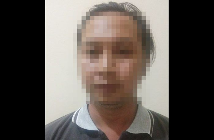 Tipu Perusahaannya Sendiri Hingga Ratusan Juta, Pria ini Meringkuk di Mapolsek Krian Tipu Perusahaannya Sendiri Hingga Ratusan Juta, Pria ini Meringkuk di Mapolsek Krian