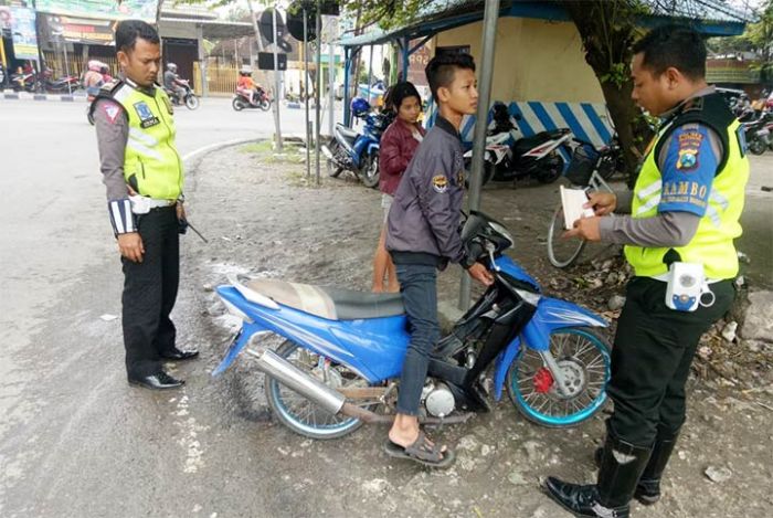 Jelang Tahun Baru, Satlantas Polres Bojonegoro Buru Pengguna Knalpot Brong