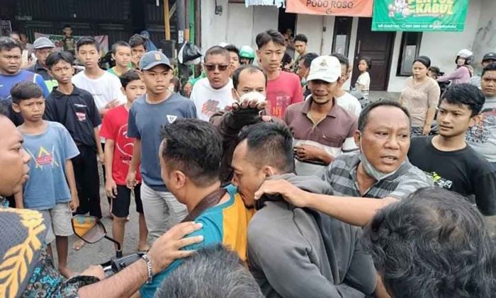 Curi Tas, Seorang Pria di Sidoarjo Babak Belur Dihajar Warga