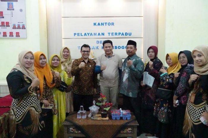 Bangga! Miliki 46 Desa Digital, Kabupaten Sidoarjo Peroleh Apresiasi Wamen Komdigi Bangga! Miliki 46 Desa Digital, Kabupaten Sidoarjo Peroleh Apresiasi Wamen Komdigi