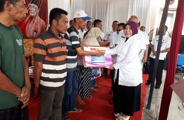 Berdayakan Pengusaha UMKM agar Lebih Produktif, Wali Kota Probolinggo Bantuan Peralatan Usaha