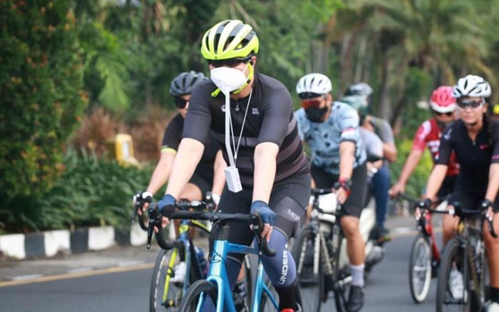 ​Jalin Sinergi dan Jaga Kebugaran, TNI, Polri, dan ISI Pusat Gowes Bersama