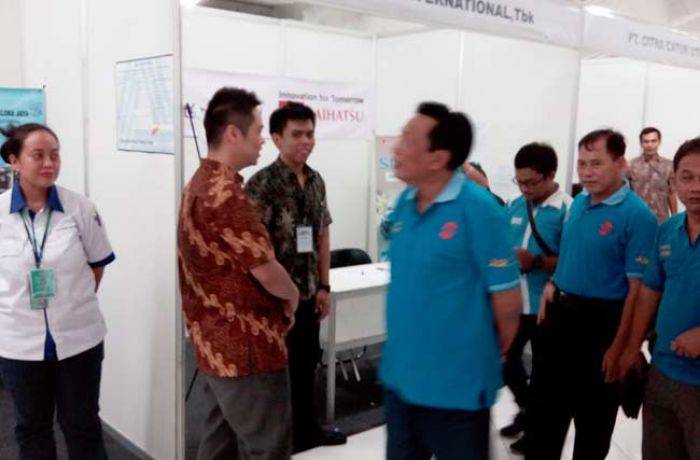 Disnakertrans Gresik Gelar Job Fair, Tawarkan 1.500 Lowongan Pekerjaan Disnakertrans Gresik Gelar Job Fair, Tawarkan 1.500 Lowongan Pekerjaan