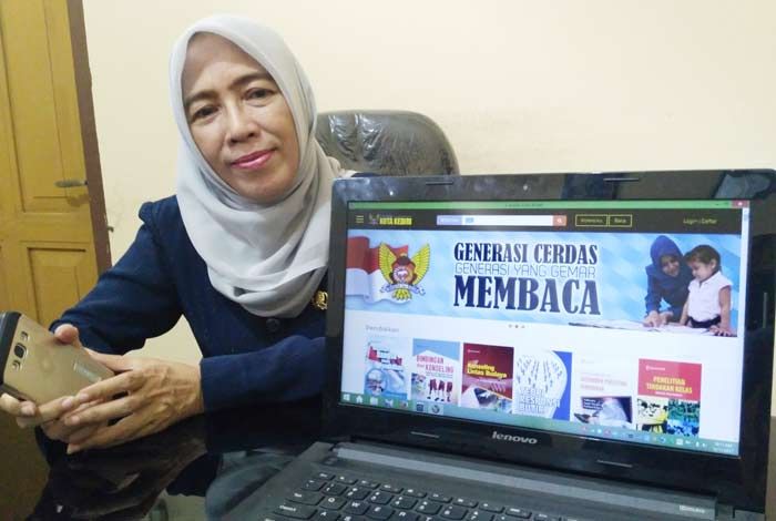 Kembangkan Minat Baca, Pemkot Kediri Kenalkan e-Pusda Kembangkan Minat Baca, Pemkot Kediri Kenalkan e-Pusda