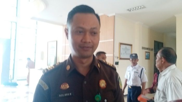 Kejari Bangkalan Periksa 1 Kades dan 1 ASN Soal Kasus Kambing Etawa, Sudah 220 Orang Dipanggil Kejari Bangkalan Periksa 1 Kades dan 1 ASN Soal Kasus Kambing Etawa, Sudah 220 Orang Dipanggil