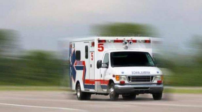 Langgar Aturan, Mobil Ambulans Puskesmas Montong Tak Bernopol Langgar Aturan, Mobil Ambulans Puskesmas Montong Tak Bernopol