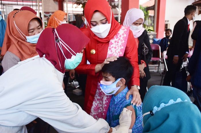 Pemkab Mojokerto Gelar Vaksinasi bagi 200 Difabel Bonus Bansos dari BPBD Pemkab Mojokerto Gelar Vaksinasi bagi 200 Difabel Bonus Bansos dari BPBD