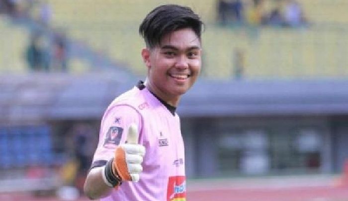 Kurniawan Kartika Ajie Resmi Jadi Penjaga Gawang Persik Kediri Kurniawan Kartika Ajie Resmi Jadi Penjaga Gawang Persik Kediri