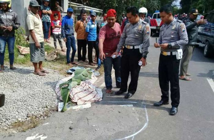 Kecelakaan Maut di Ngantang: Hendak Menyalip, Motor Disambar Bus Bagong dari Depan, 1 Tewas Kecelakaan Maut di Ngantang: Hendak Menyalip, Motor Disambar Bus Bagong dari Depan, 1 Tewas