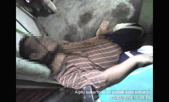 Depresi Istri Meninggal Dunia, Pria Ini Pilih Bunuh Diri Depresi Istri Meninggal Dunia, Pria Ini Pilih Bunuh Diri