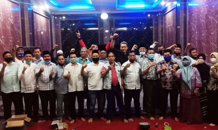 Bahas Strategi Pemenangan Gus Yani dan Ning Min di Pilbup Gresik 2020, 6 Fraksi Adakan Pertemuan Bahas Strategi Pemenangan Gus Yani dan Ning Min di Pilbup Gresik 2020, 6 Fraksi Adakan Pertemuan