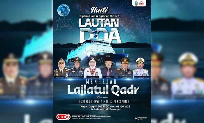 Gubernur Khofifah bersama Forkopimda Jatim Qiyamul Lail dan Bermunajat di KRI Surabaya 591
