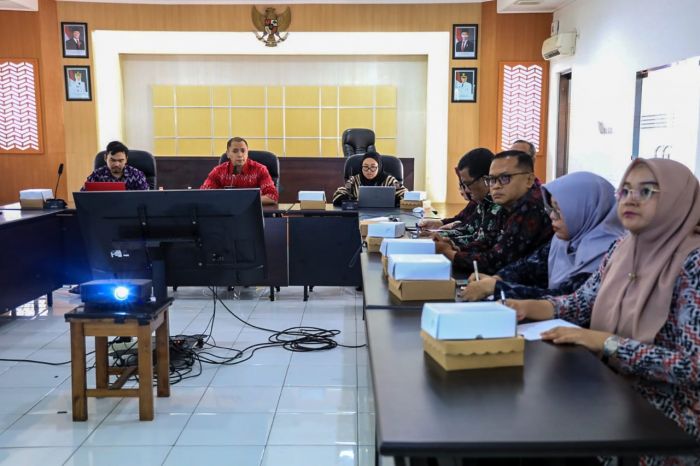 Rumuskan Strategi dan Proker 2025, Pemkot Kediri Bersama OJK Gelar Rakor TPAKD Rumuskan Strategi dan Proker 2025, Pemkot Kediri Bersama OJK Gelar Rakor TPAKD