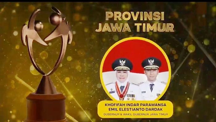 Jatim Raih Predikat Provinsi Layak Anak, Khofifah: Anak Investasi Bangsa, Lindungi dan Bahagiakan Jatim Raih Predikat Provinsi Layak Anak, Khofifah: Anak Investasi Bangsa, Lindungi dan Bahagiakan