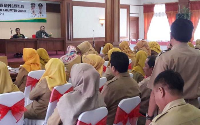Sosialisasi Kepegawaian, Peserta Ungkap Perselingkuhan PNS di Kecamatan Duduksampeyan Marak Sosialisasi Kepegawaian, Peserta Ungkap Perselingkuhan PNS di Kecamatan Duduksampeyan Marak