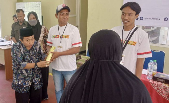 Lulus Diklat, Santri Gresik Binaan Tim Melek Industri Berharap Dapat Kerja di Smelter Freeport Lulus Diklat, Santri Gresik Binaan Tim Melek Industri Berharap Dapat Kerja di Smelter Freeport