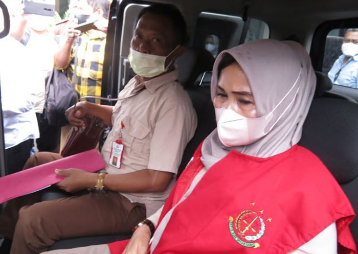 Pungli PTSL, Kades Suko Sidoarjo Dijebloskan ke Penjara, Cakot Perangkat Desa dan Panitia PTSL Pungli PTSL, Kades Suko Sidoarjo Dijebloskan ke Penjara, Cakot Perangkat Desa dan Panitia PTSL