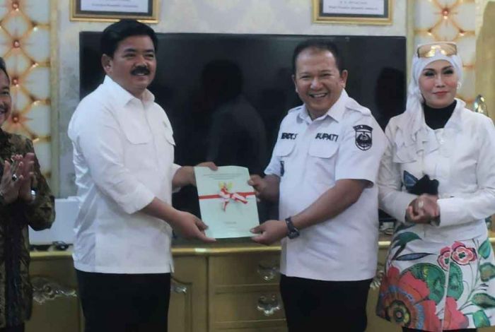 Sambut Kedatangan Menteri ATR/BPN, Bupati Jember Bahas Konflik Agraria