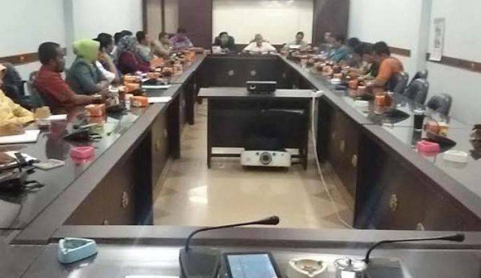 Pansus Pilkada Minta Tahapan Pilkada Jember Dihentikan, KPU: Kami Siap Digugat Pansus Pilkada Minta Tahapan Pilkada Jember Dihentikan, KPU: Kami Siap Digugat