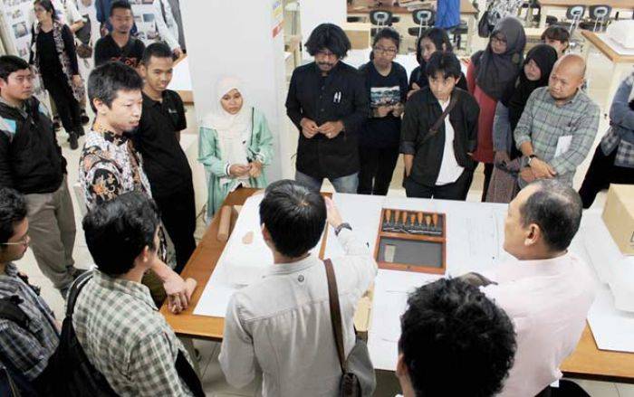Dosen Desain Produk Ikuti Workshop Clay Modeling Daihatsu Dosen Desain Produk Ikuti Workshop Clay Modeling Daihatsu