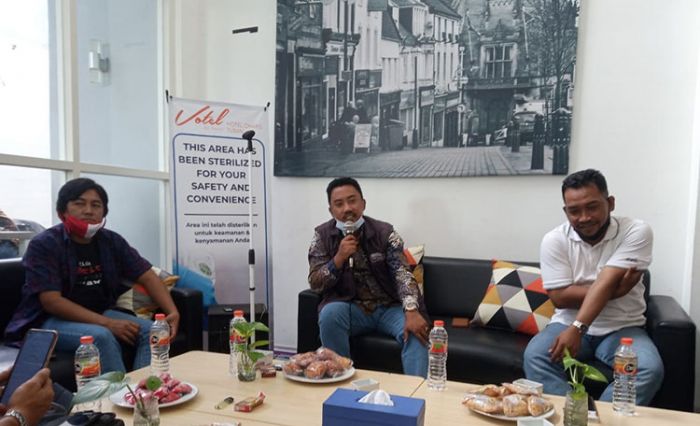 Pilbup Tuban 2020: Jika Menang Pilkada, Gus Maya Tetap Komitmen pada NU Pilbup Tuban 2020: Jika Menang Pilkada, Gus Maya Tetap Komitmen pada NU