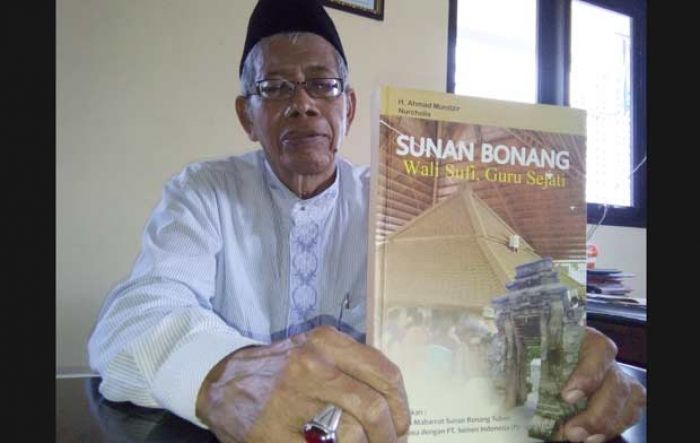 KH Ahmad Mundzir Terbitkan Buku Sunan Bonang Edisi Kedua, Kupas Karya Monumental Kalpataru KH Ahmad Mundzir Terbitkan Buku Sunan Bonang Edisi Kedua, Kupas Karya Monumental Kalpataru