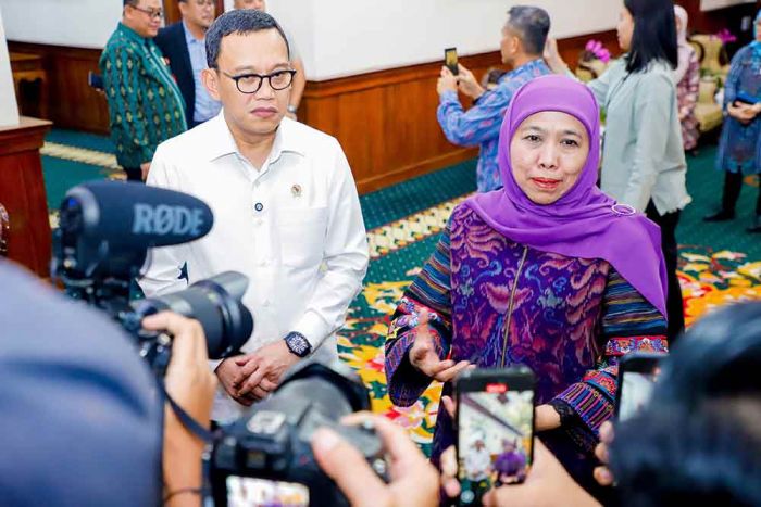 Menteri P2MI Sebut Jatim Satu-satunya Provinsi yang Memiliki Perda Perlindungan PMI Menteri P2MI Sebut Jatim Satu-satunya Provinsi yang Memiliki Perda Perlindungan PMI