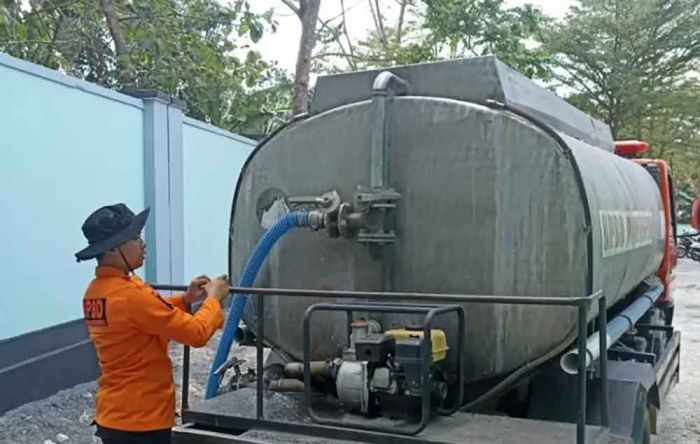 Desa Terdampak Kekeringan di Bojonegoro Bertambah Desa Terdampak Kekeringan di Bojonegoro Bertambah