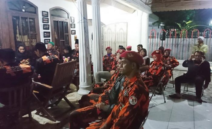 Kenang 40 Hari Korban Tragedi Kanjuruhan, MPC Pemuda Pancasila Kota Malang Gelar Doa Bersama Kenang 40 Hari Korban Tragedi Kanjuruhan, MPC Pemuda Pancasila Kota Malang Gelar Doa Bersama