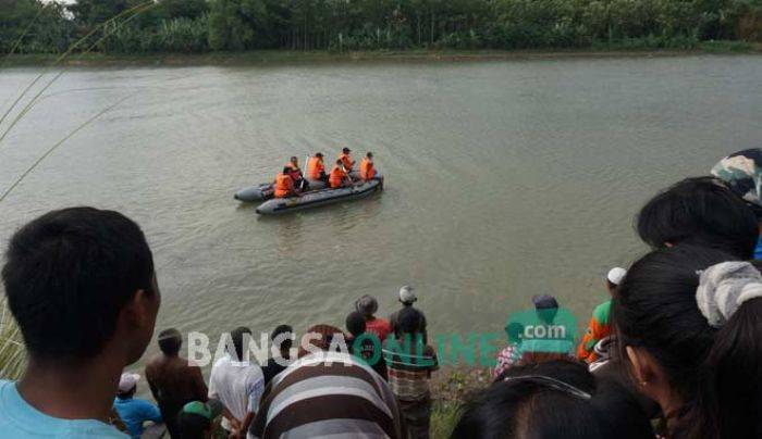 Santri Al - Falah Belum Ditemukan, Basarnas Jatim Teruskan Pencarian