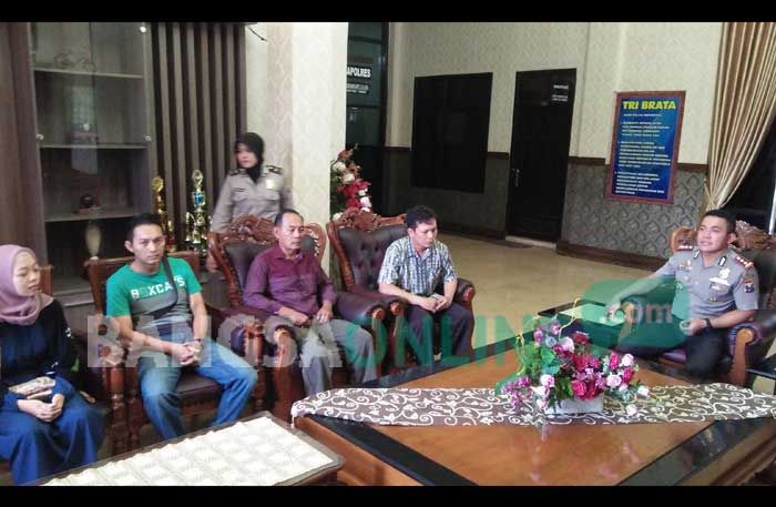 Belum Bisa Maafkan, Keluarga Istri Polisi Korban Pembunuhan di Jombang Minta Pelaku Dihukum Mati Belum Bisa Maafkan, Keluarga Istri Polisi Korban Pembunuhan di Jombang Minta Pelaku Dihukum Mati