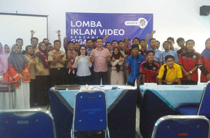 SMKN Singgahan Adakan Lomba Merakit Komputer dan Membuat Video