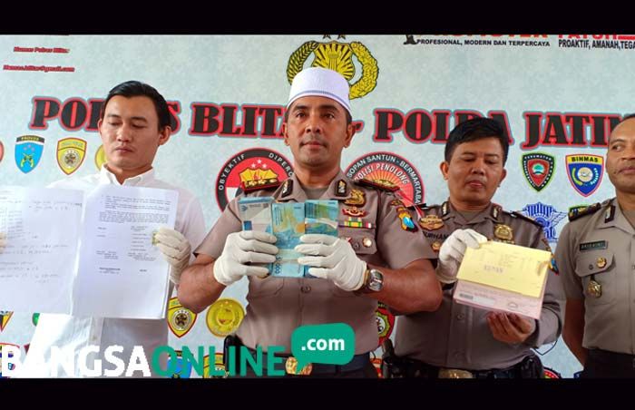 Camat Kanigoro Blitar Kena OTT Pungli Sertifikat Tanah Camat Kanigoro Blitar Kena OTT Pungli Sertifikat Tanah