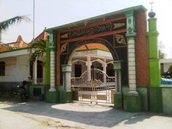 Masjid Pesucinan Leran, Masjid Pertama di Tanah Jawa Masjid Pesucinan Leran, Masjid Pertama di Tanah Jawa