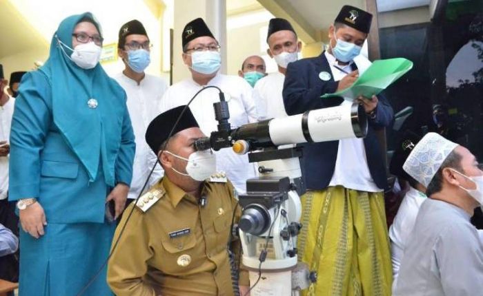 Hari Ini, LF PCNU Gresik Gelar Pemantauan Hilal Lebaran di Bukit Condrodipo Hari Ini, LF PCNU Gresik Gelar Pemantauan Hilal Lebaran di Bukit Condrodipo